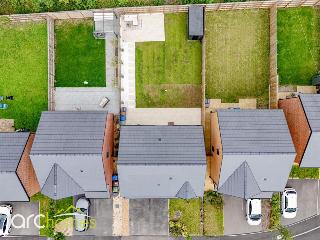 dji_fly_20250811_145050_0623_1754924437524_photo.j