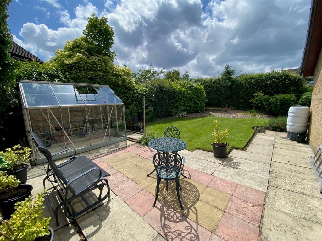Bramleys Estate Agents - Bolehill Park - Brighouse