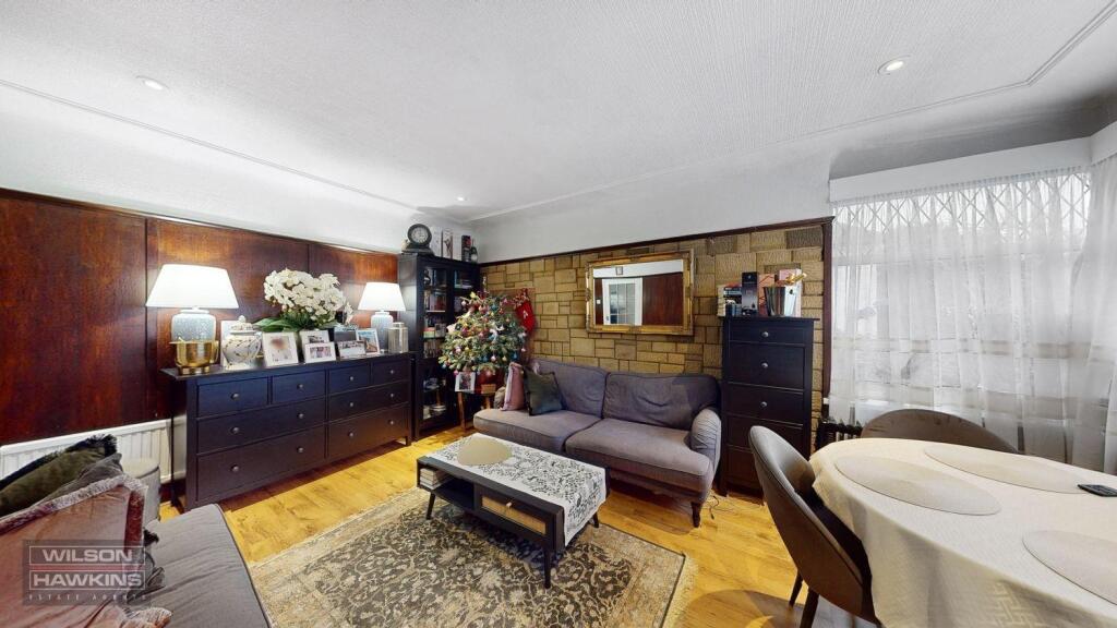 1A Old St. Andrews Mansions, Old Church Lane - bM7