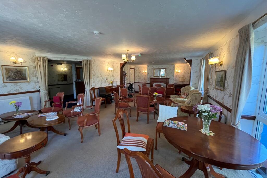 Communal Lounge