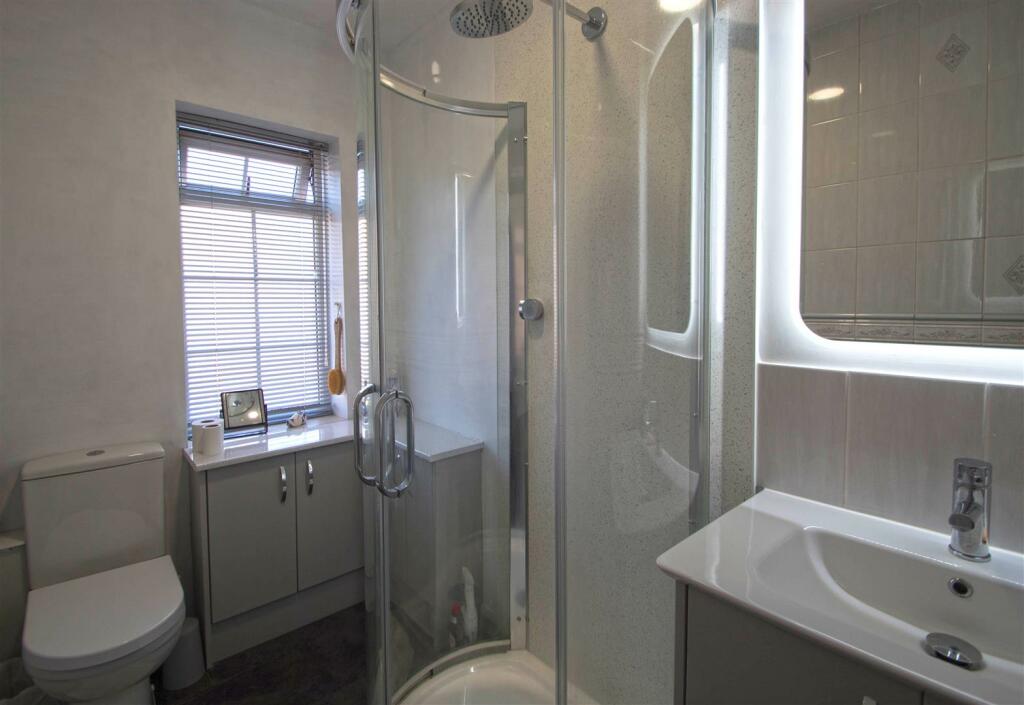 bshower.jpg