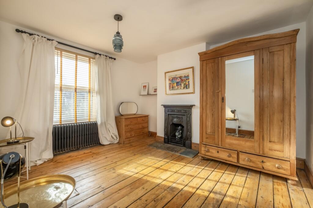 Lower-Mortlake-Ro...