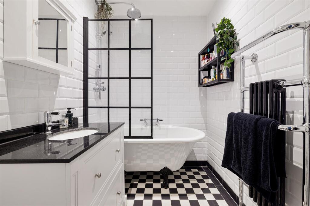 Sandringham Road, E8