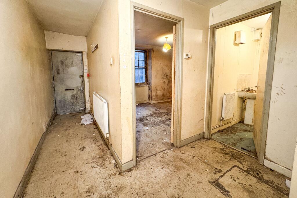 Flat A, 21 Ashley Road, Montpelier, Bristol, BS6 5NH