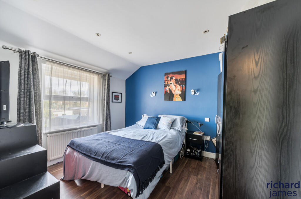 4ffd16e26c974a42bc811b1560a92360