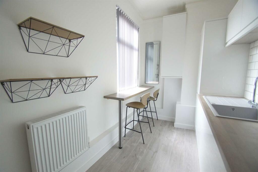 Flat 2