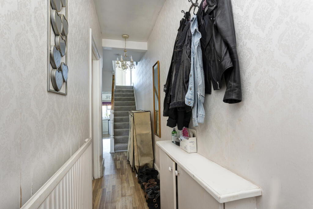 28ahollinburyrd015