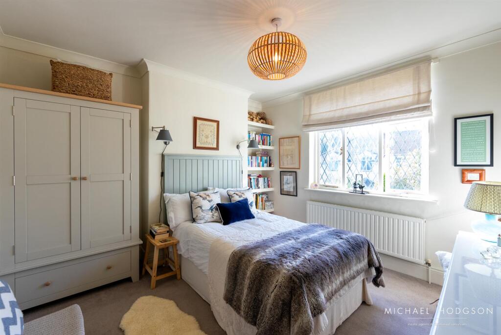 21, Laburnum Grove-44.jpg