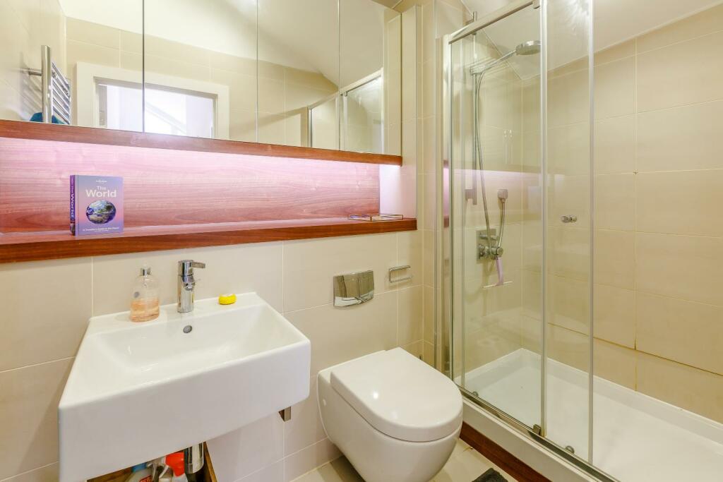 8381916-interior19-800.jpg