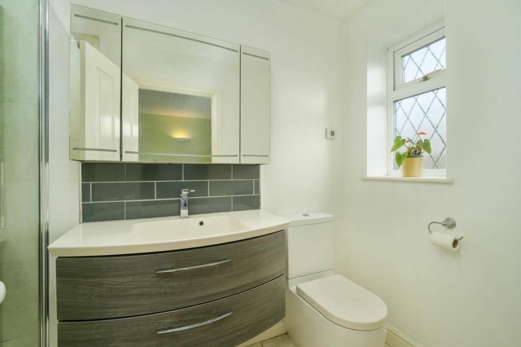 Bedroom four ensuite 