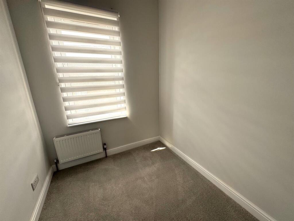 BEDROOM 3.jpg