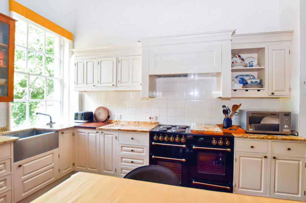 Dining Kitchen 5