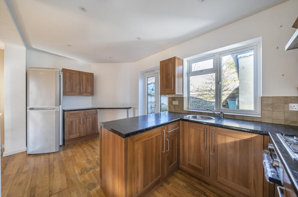 Kitchen/Breakfast Rm