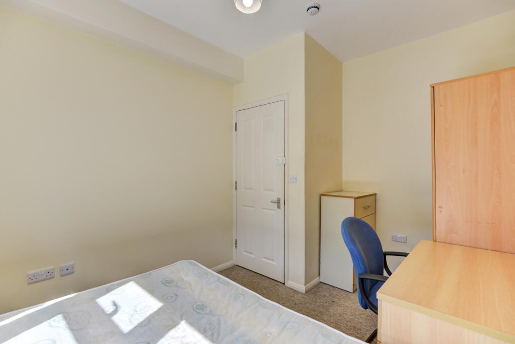 183 Elm Grove Bedroom 5 (2)