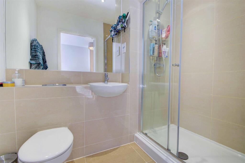 Ensuite