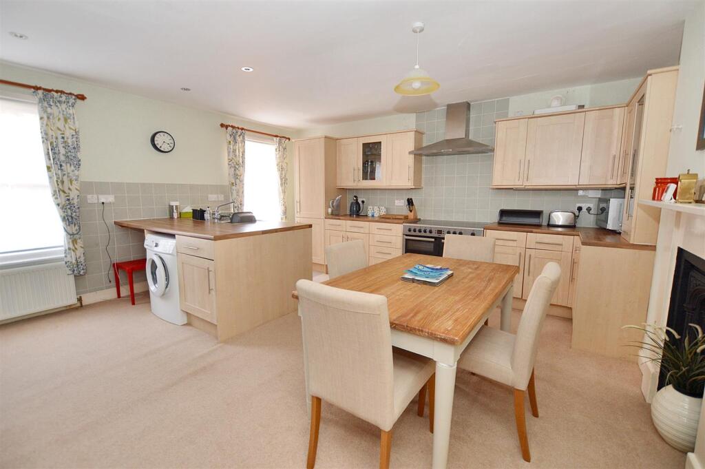 DSC_0008 - 2025-06-02T165345.663.jpg