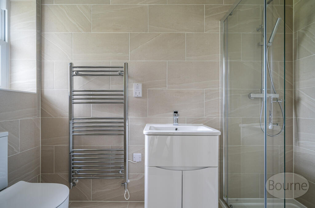 98530803-93fb-4dc...