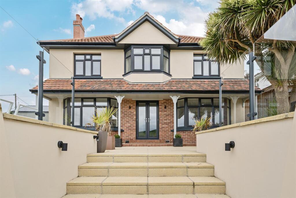 Beach Road, Woolacombe