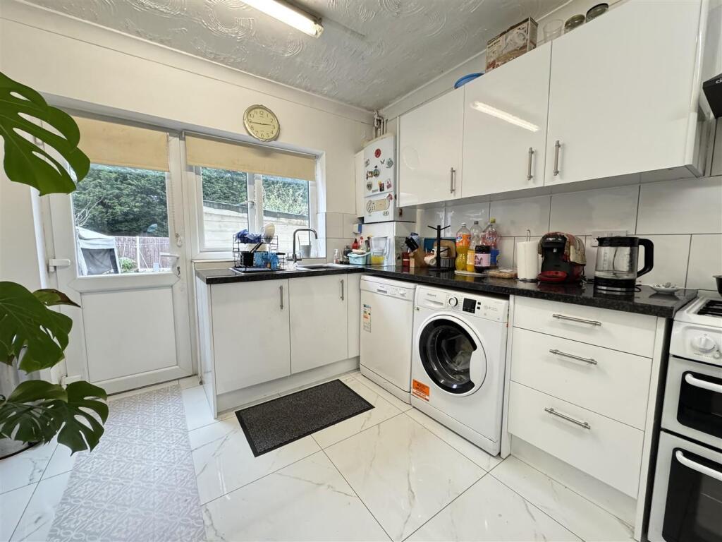 IMG_6470 (Large).JPG