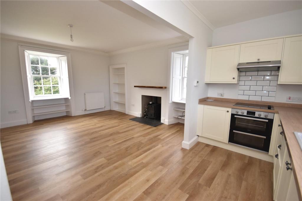 Kitchen/Lounge