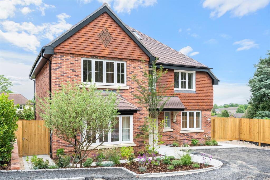 AMBERWOOD GROVE,  (3).jpg