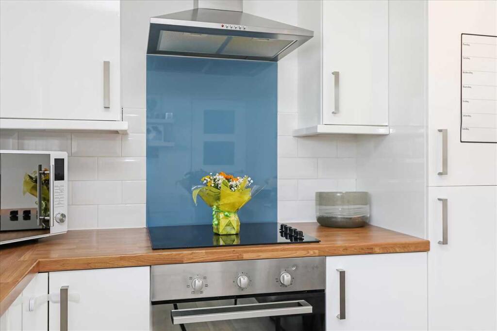 Kitchen Dining (2)