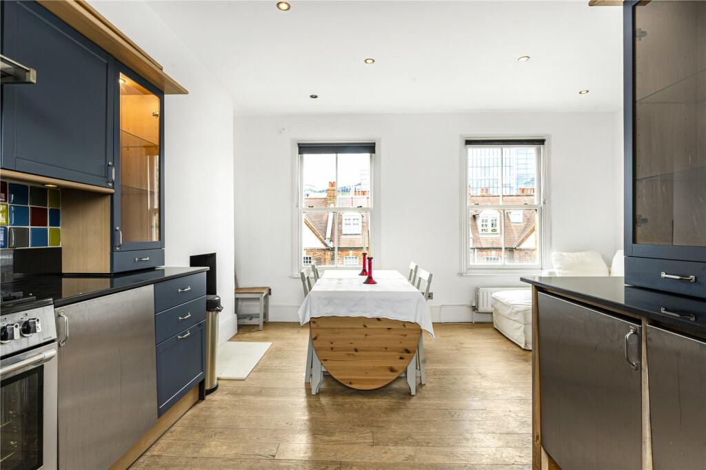 Kitchen diner