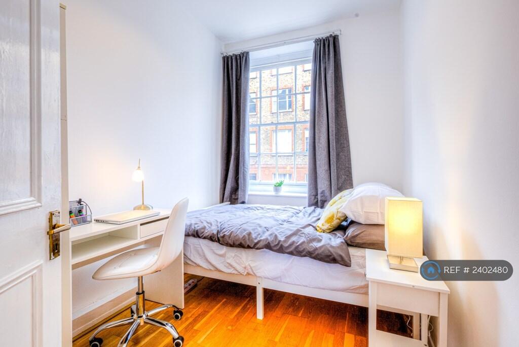 Double Bedroom 2
