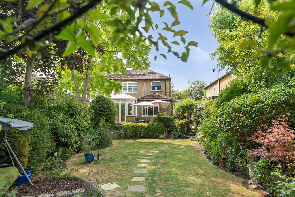 1319109-19-6874dc...