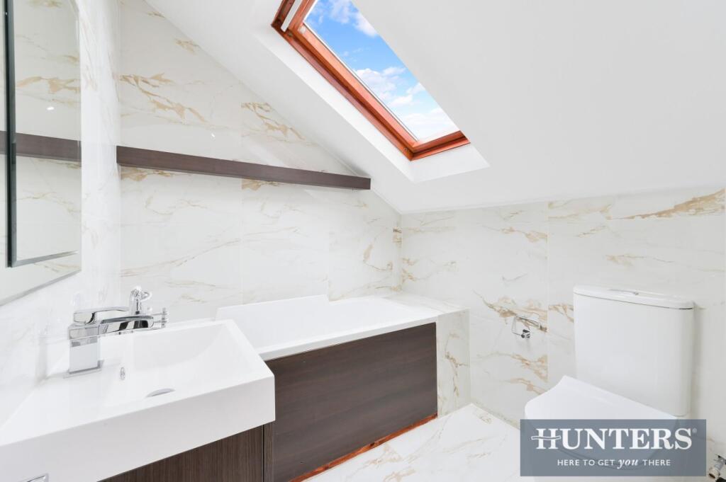 WHITESTILE ROAD 60 (9).jpg