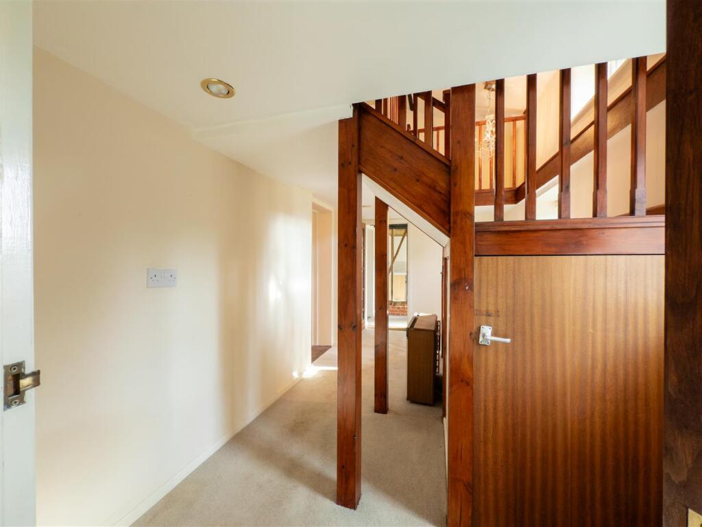 20250307110757 - IMG_4681 - 124 The Green, Wickham