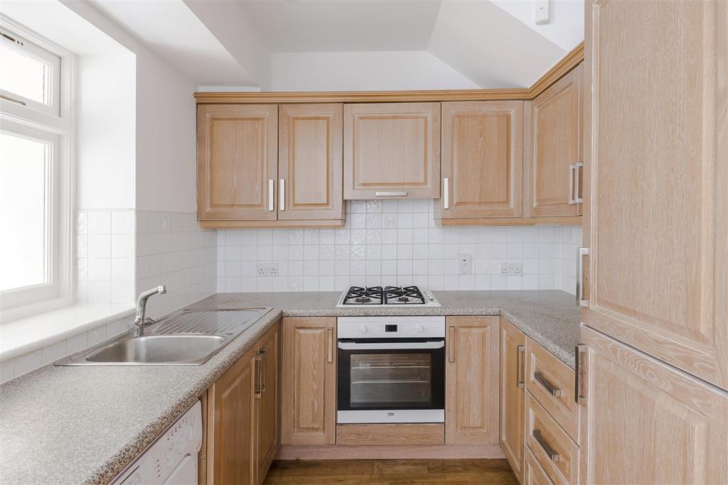 kitchen-1.jpg