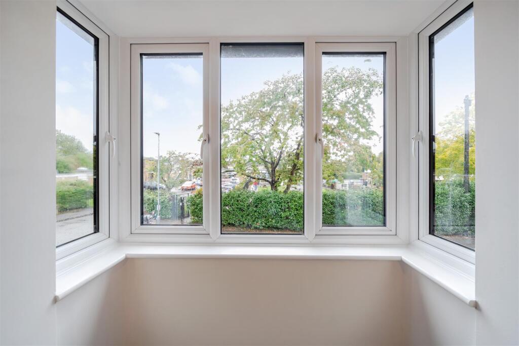 Flat 3, Islington Court, Towcester (18).jpg