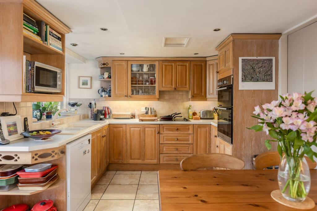 Kitchen/ Dining/ Living Room