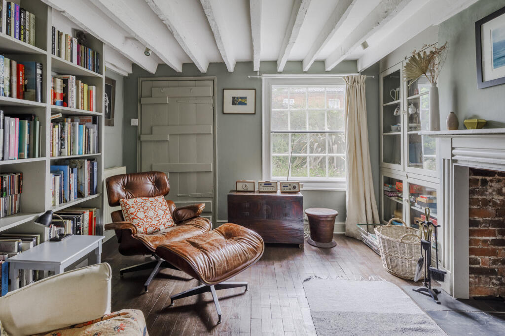 133734 - Limeblossom Cottage, Beccles (240)-17.jpg