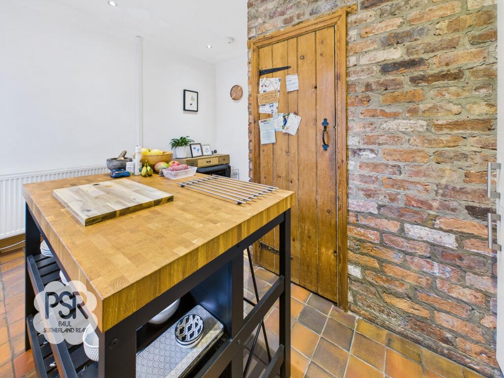 Kitchen /Dining Room