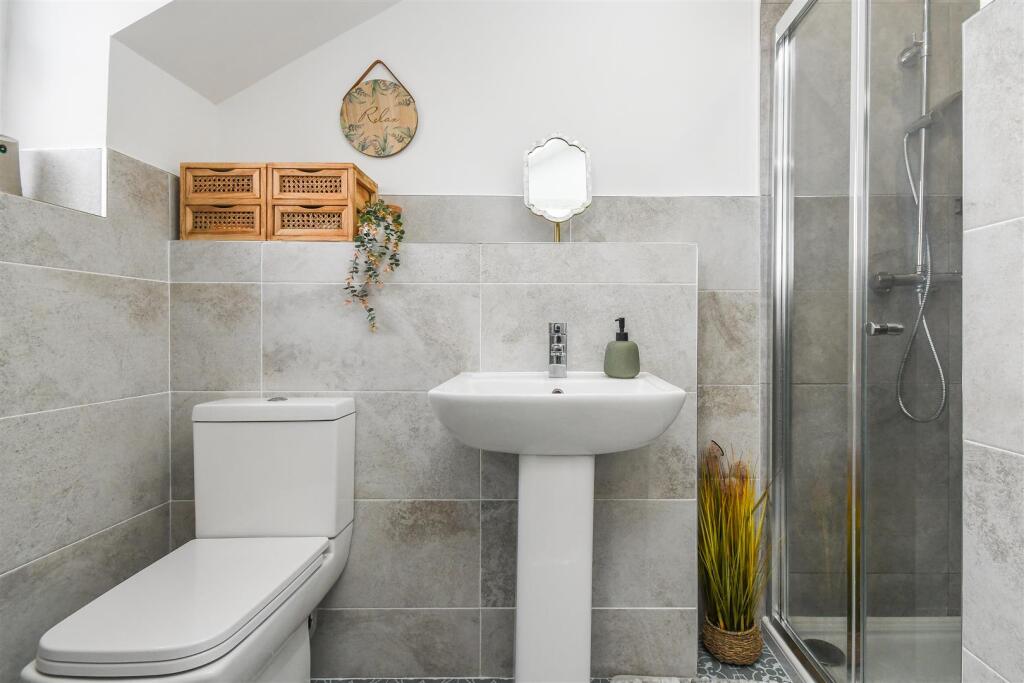 2 Amina Gardens-14.jpg