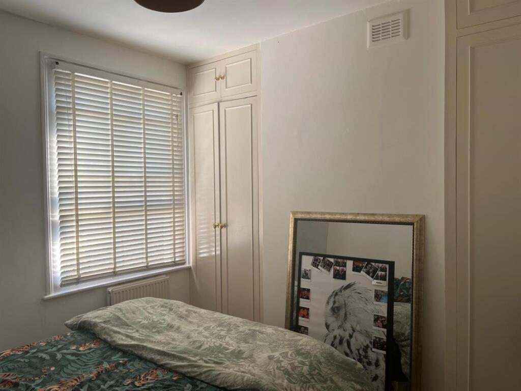 Bedroom.jpg