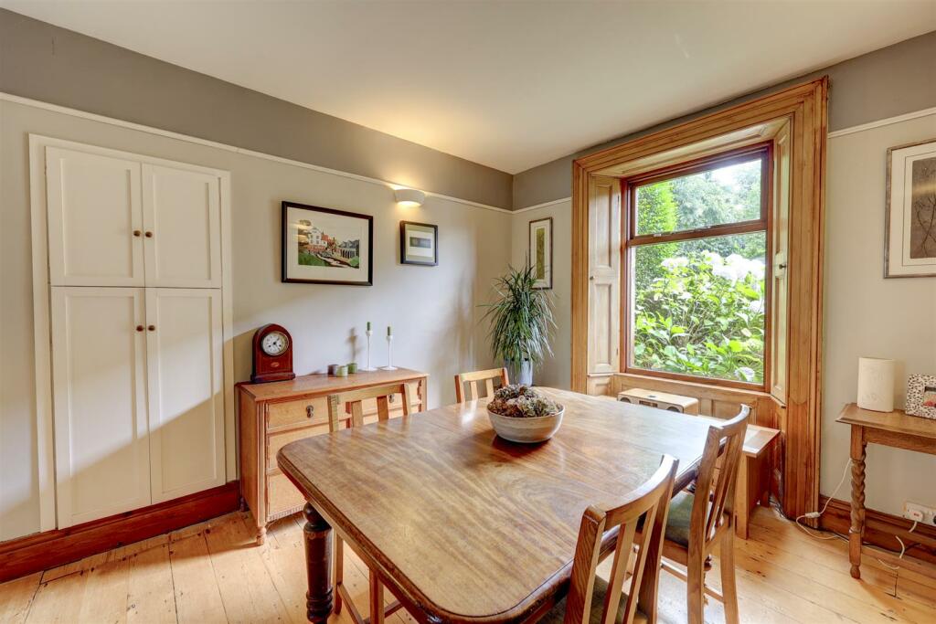 Living &amp; Dining Room