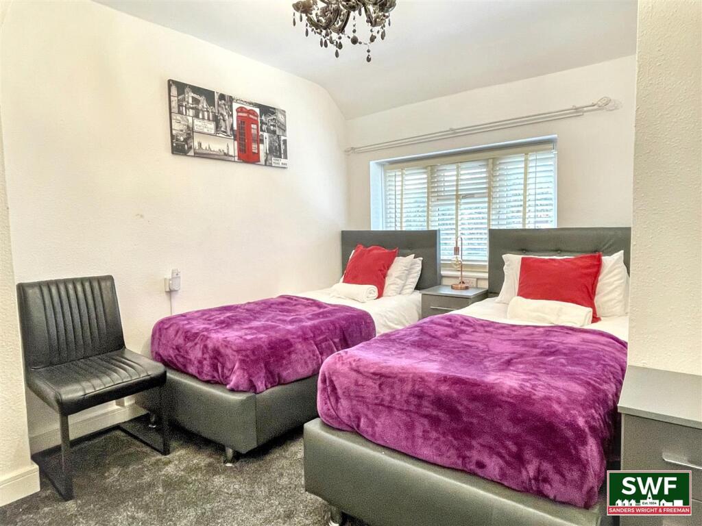 Bedroom2.jpg