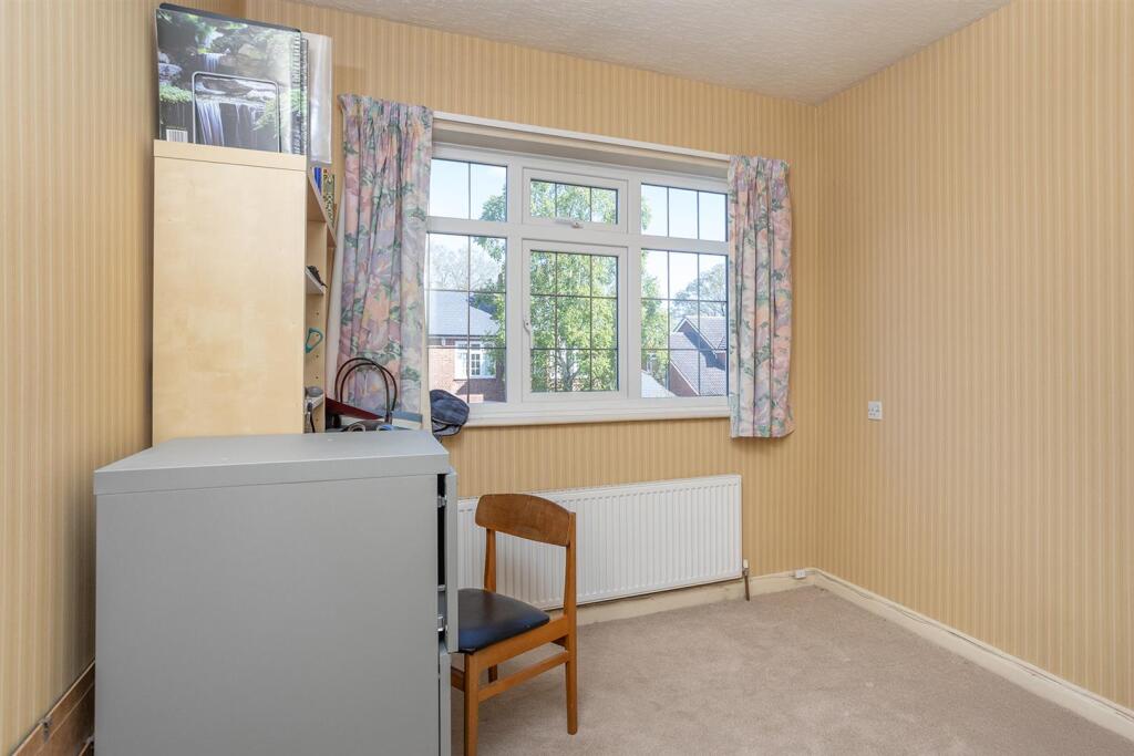 2 Westgate Road, Rugby (12).jpg