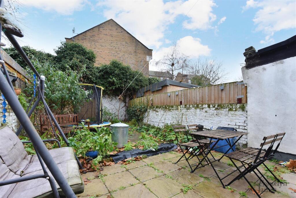 Westferry Road, Isle of Dogs, E14