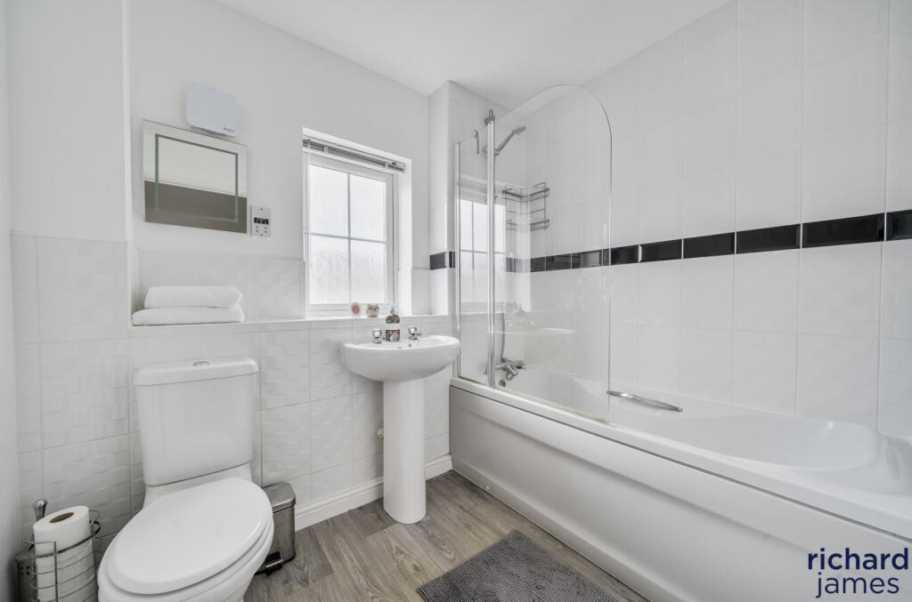 f9d9cd6c1e2748ae9addb679e9c71670