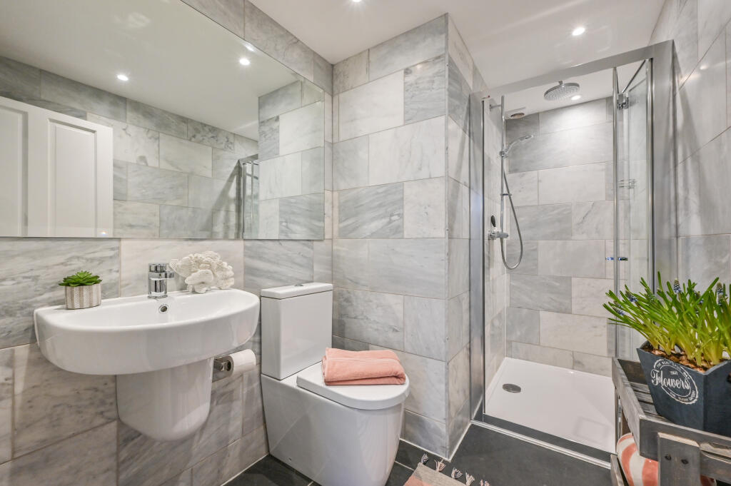 65f07d85e7b1a_The Old Cobblers-14