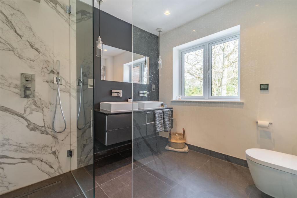 8496053-interior07.jpg