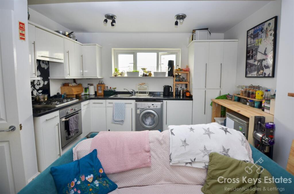 Sitting Room/Kitchen