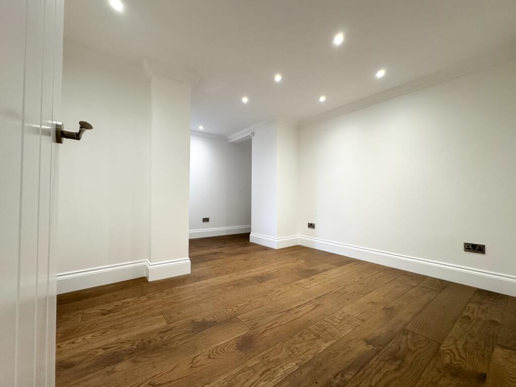Alex House Marine Parade EweMove-8