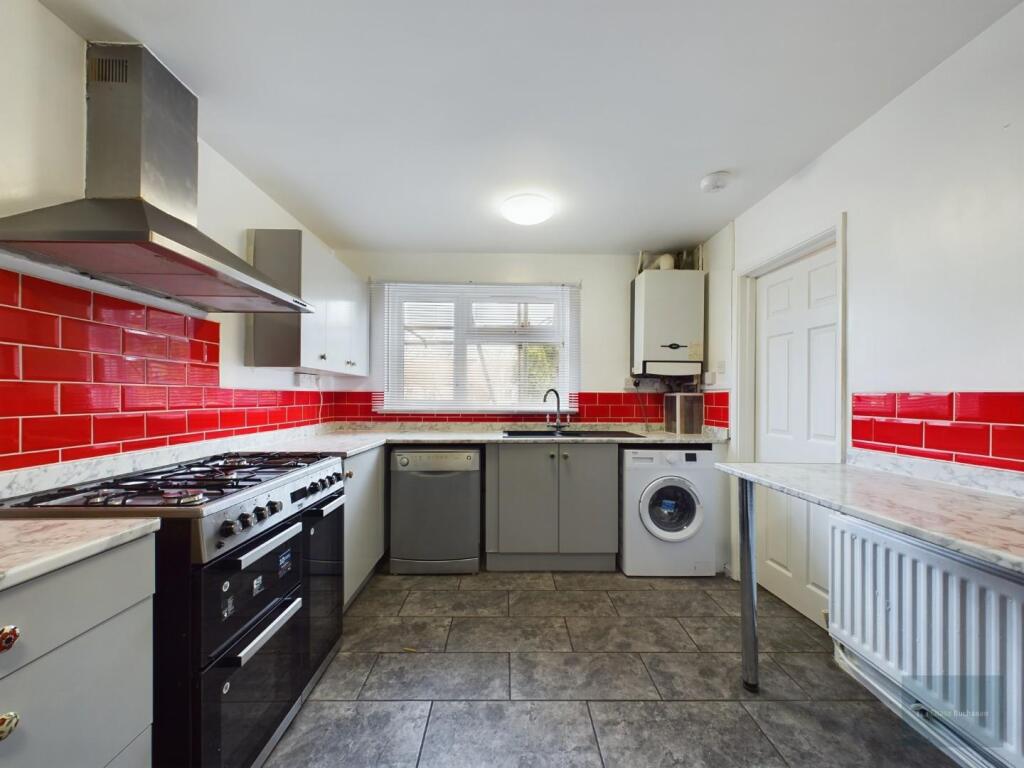 Kitchen/Breakfast Ro