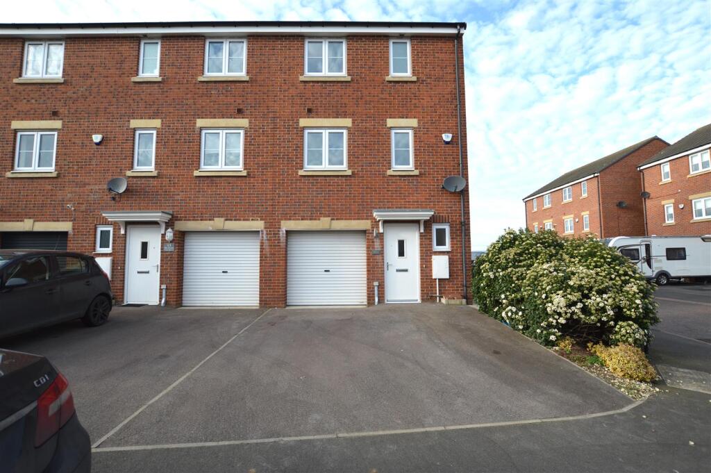 14 Hexham Gardens Front Exterior.JPG