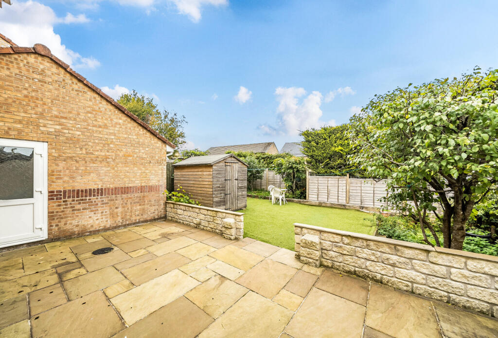 1364049-6-68e4d63...